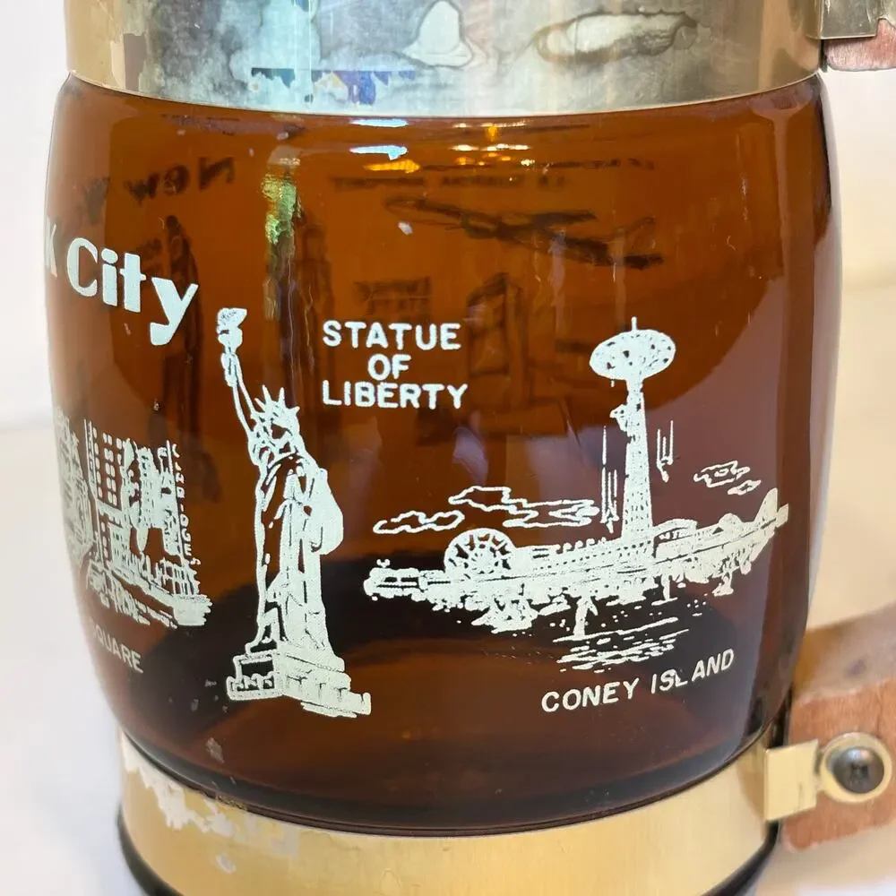 Vintage New York City NYC Souvenir Brown Glass Barrel Mug Wood Handle